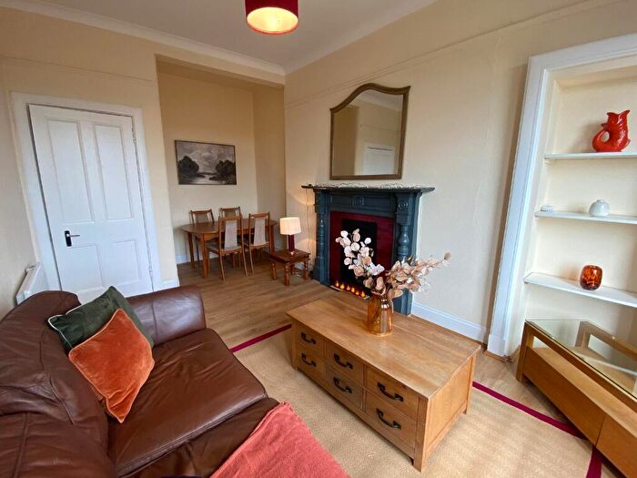 1 Bedroom Flat To Rent In Barclay Street, Springburn, Glasgow, G21