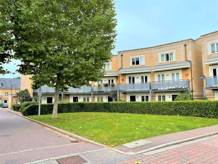 4 Bedroom Town House To Rent In Malkin Way, Watford WD18