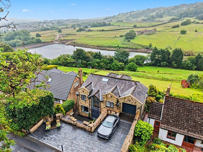 4 Bedroom Detached House For Sale In Lamb Hall Road, Longwood, HD3