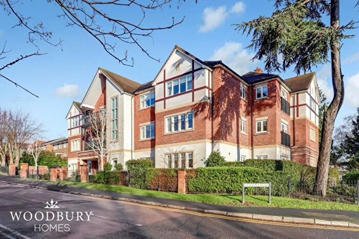 2 Bedroom Apartment For Sale In Sovereign Place, St Johns Road, Loughton, IG10