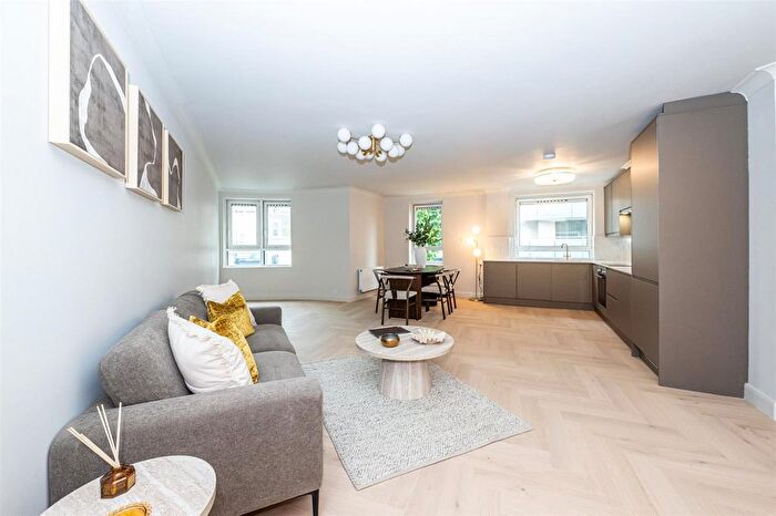 3 Bedroom Flat For Sale In Regents Plaza Apartments, Greville Road, London, NW6