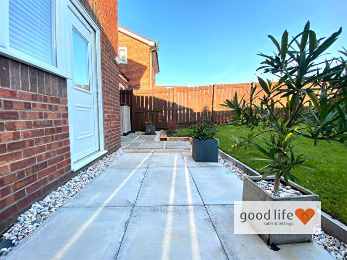 2 Bedroom Semi-Detached House For Sale In Woburn Drive, Sunderland, SR3