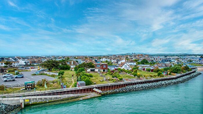 2 Bedroom Semi-detached House For Sale In Fort Haven, Shoreham By Sea, BN43