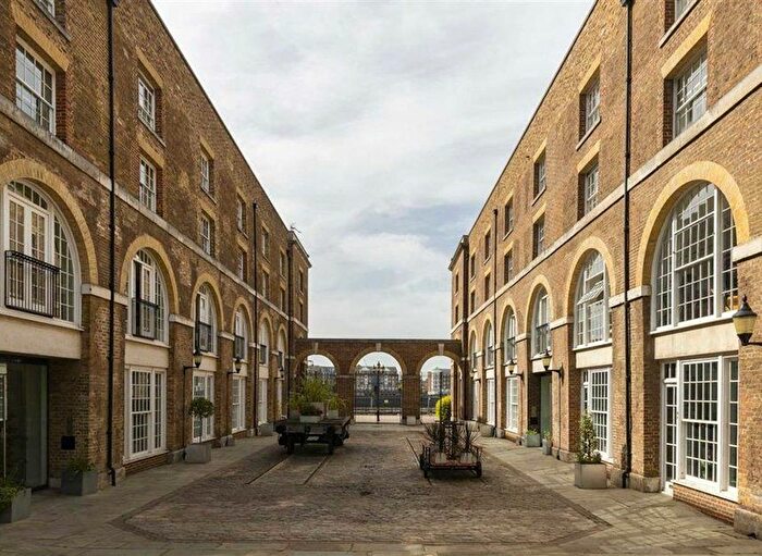 5 Bedroom Flat To Rent In London, E1W