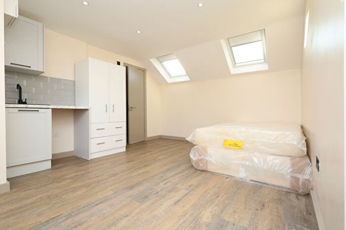Studio To Rent In Laleham Road, London, SE6