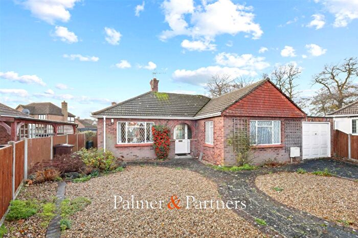 3 Bedroom Bungalow For Sale In Gilwell Park Close, Prettygate, Colchester, Essex, CO3