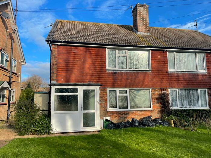 1 Bedroom Flat To Rent In Dallington Road, Eastbourne, East Sussex, BN22