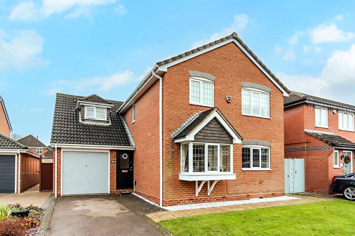 4 Bedroom Detached House For Sale In Larchwood Close, Wellingborough, NN8