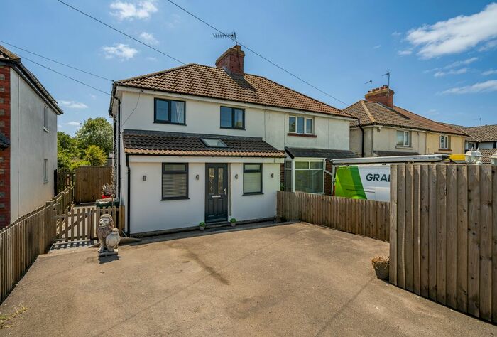 3 Bedroom Semi-Detached House For Sale In Kidney Hill, Westerleigh, Bristol, Gloucestershire, BS37