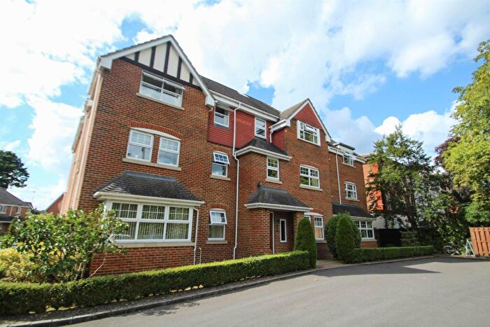 2 Bedroom Apartment To Rent In Blenheim Place, Park Road, GU15