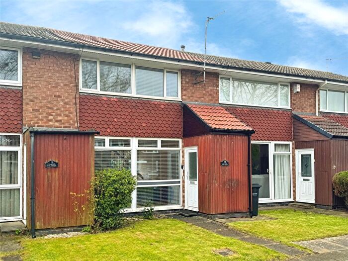 2 Bedroom Terraced House To Rent In The Green, Heaton Norris, Stockport, SK4