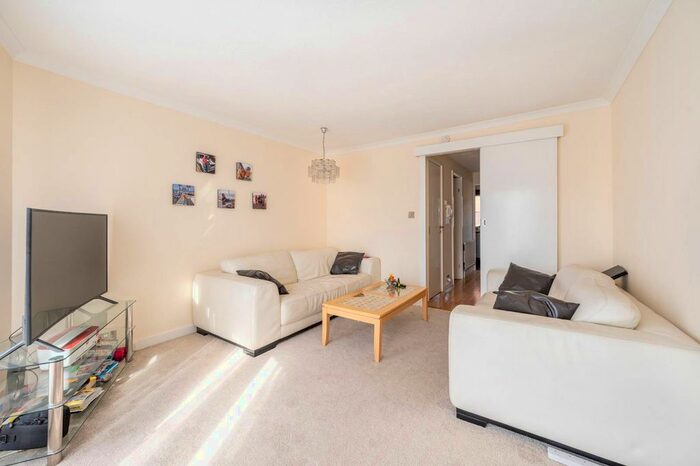 2 Bedroom Flat To Rent In Portman Gate, Marylebone, London, NW1