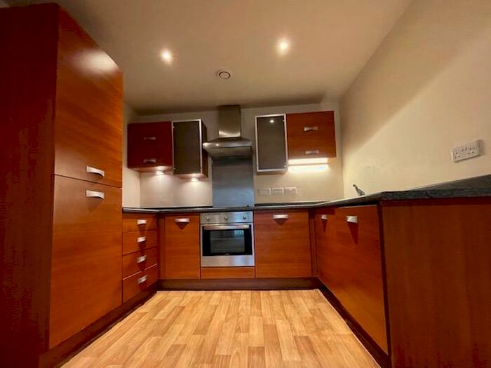 2 Bedroom Apartment To Rent In Hall Street, Birmingham, B18