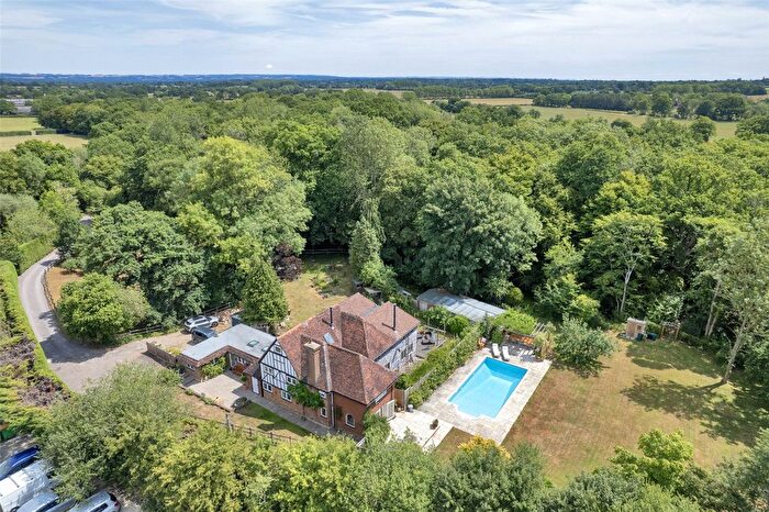 4 Bedroom Semi-Detached House For Sale In Dig Dog Lane, Frittenden, Cranbrook, Kent, TN17