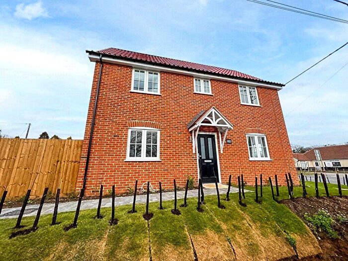 3 Bedroom Detached House To Rent In Folly Lane, Copdock, Ipswich, Suffolk, IP8