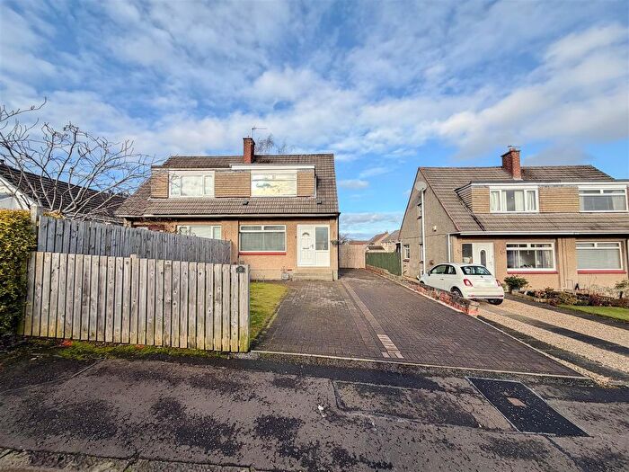 3 Bedroom Semi-Detached House For Sale In Torwood Brae, Hamilton, ML3