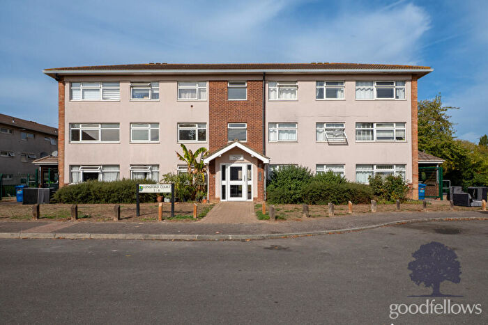 3 Bedroom Apartment To Rent In Longford Court, Epsom, Surrey, KT19