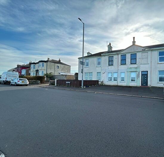 2 Bedroom Flat To Rent In Templehill, Troon, Ayrshire, KA10