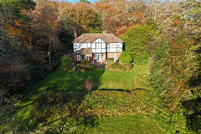 4 Bedroom Detached House For Sale In Broadstone, BH18