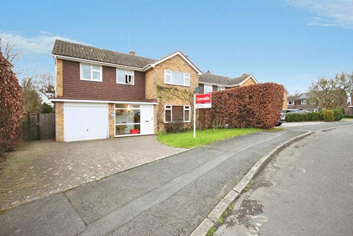 4 Bedroom Detached House For Sale In Risdale Close, Leamington Spa, CV32