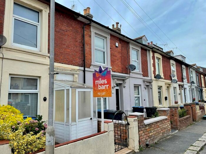 2 Bedroom Terraced House To Rent In Wood Street, Dover, CT16