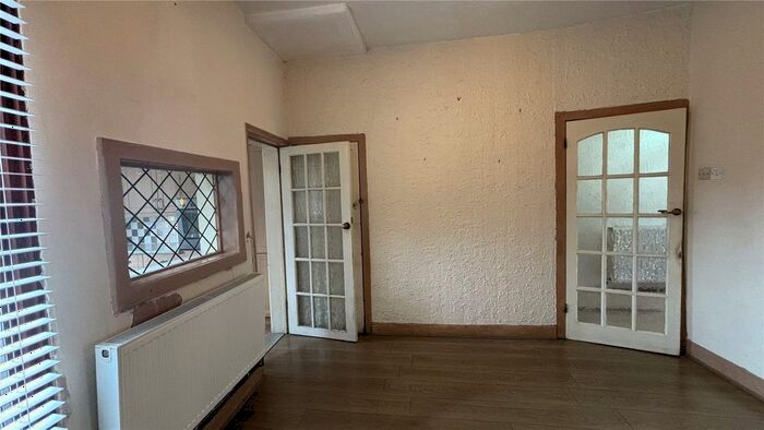 3 Bedroom Detached House To Rent In Capworth Street, London, E10