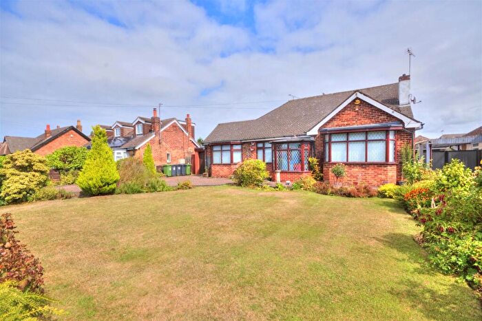 3 Bedroom Detached Bungalow For Sale In Virgins Lane, Liverpool, L23