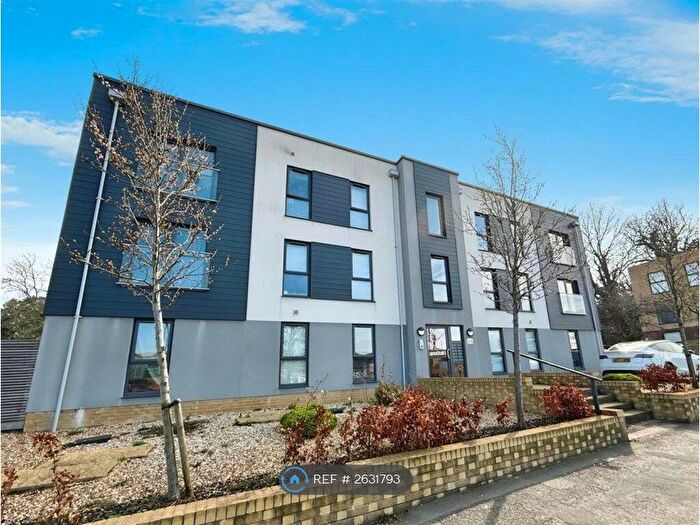 2 Bedroom Flat To Rent In Bankside, Bristol, BS4