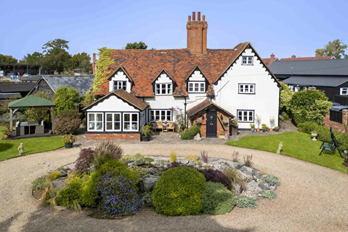 Leisure Facility For Sale In Pottersheath Road, Welwyn, AL6