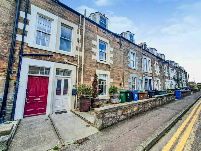 4 Bedroom Terraced House To Rent In Rodger Street, Cellardyke, Anstruther, KY10