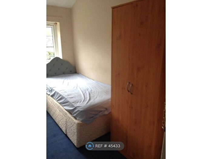 3 Bedroom Terraced House To Rent In Scholars Walk, Hatfield, AL10