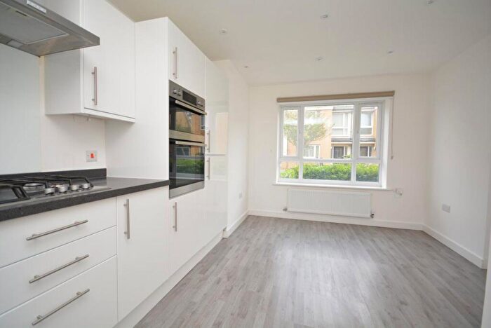 4 Bedroom House To Rent In Meridian Close, Ramsgate, CT12
