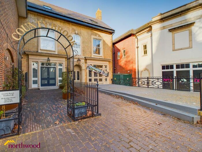 Studio To Rent In Bridge Street, Banbury, OX16