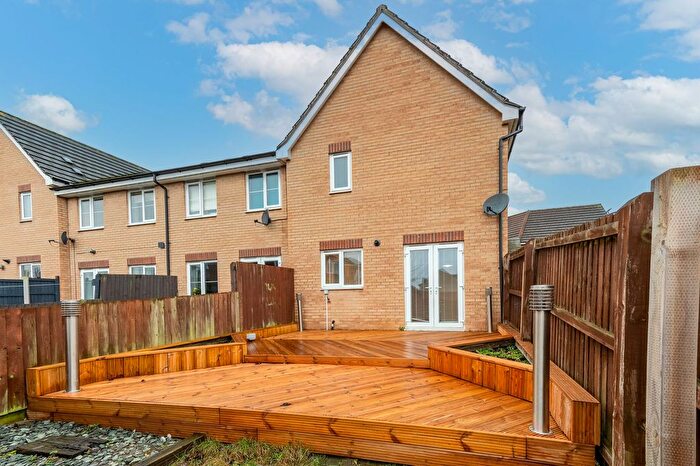 3 Bedroom End Terrace House For Sale In Baden Powell Road, Chesterfield, S40