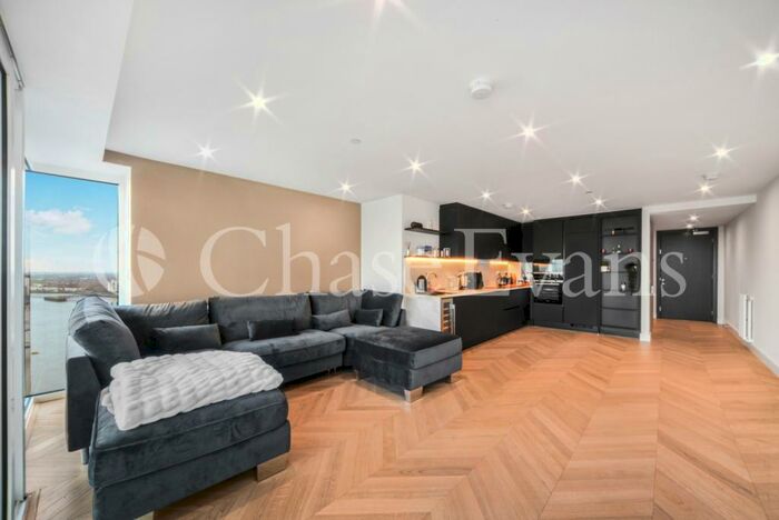 3 Bedroom Apartment To Rent In Brigadier Walk, Royal Arsenal Riverside, Woolwich, SE18