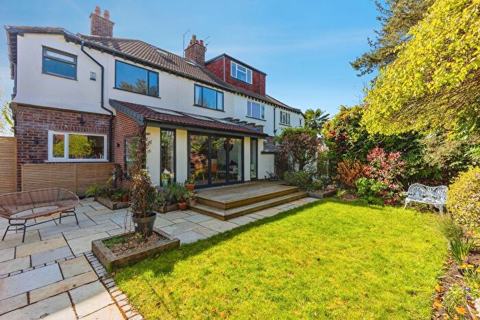 5 Bedroom Semi Detached House For Sale In Meadow Bank, Chorlton, Manchester, M21