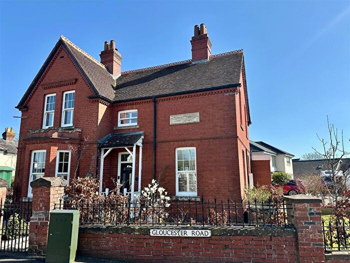 4 Bedroom Detached House For Sale In Gloucester Road, Tutshill, Chepstow, NP16