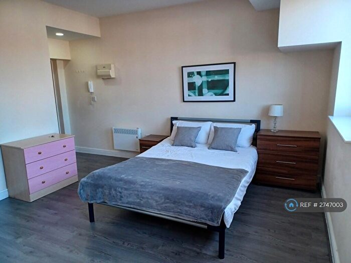 Studio To Rent In Percy St, Stoke-On-Trent, ST1