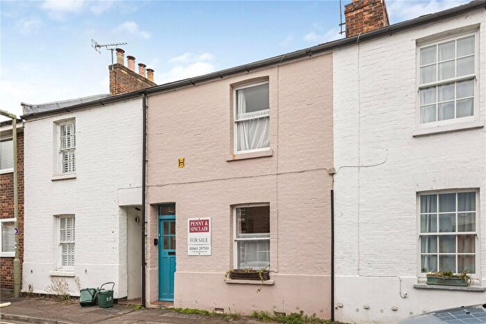 2 Bedroom Terraced House For Sale In Victor Street, Jericho, OX2