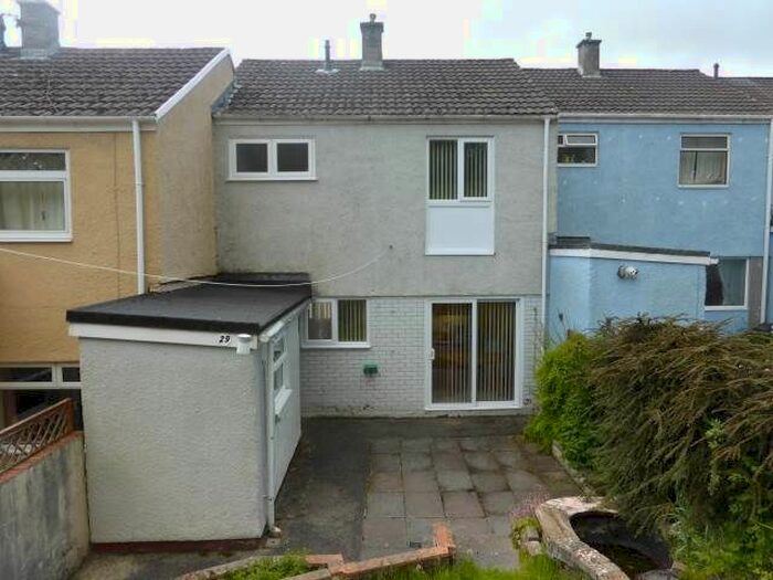 3 Bedroom Property To Rent In Bro Myrddin, Johnstown, Carmarthenshire, SA31