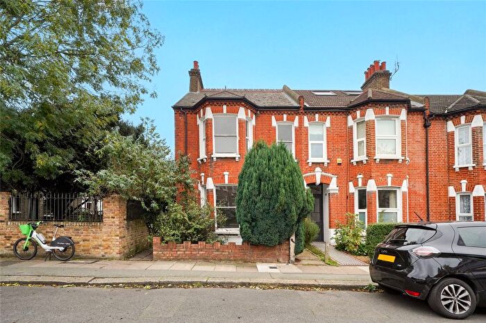 4 Bedroom Detached House To Rent In Agnew Road, London, SE23