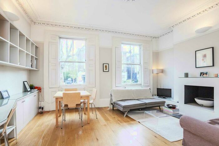 1 Bedroom Flat To Rent In Richmond Avenue, Barnsbury, N1