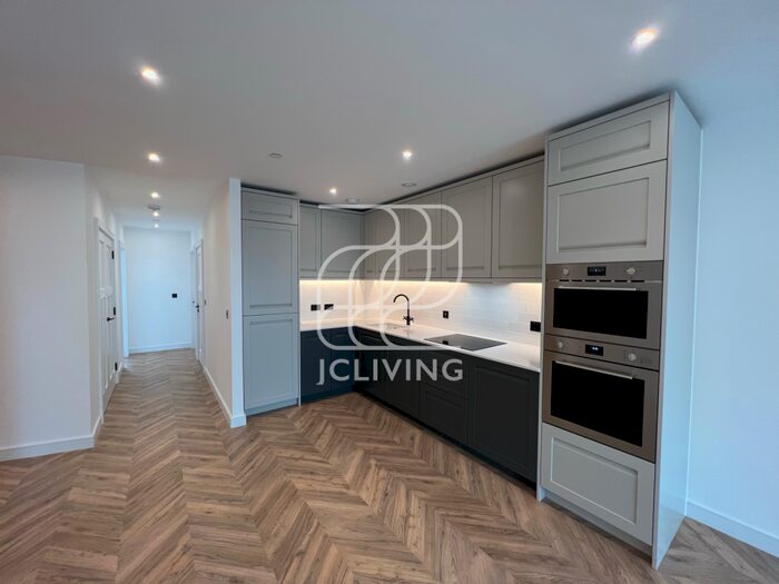 2 Bedroom Flat To Rent In Kingston Upon Thames, KT1