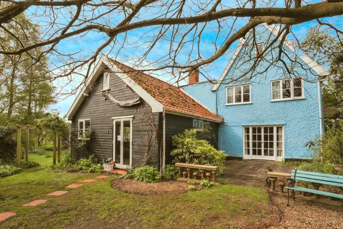 4 Bedroom Semi-Detached House For Sale In Rendham, Saxmundham, IP17