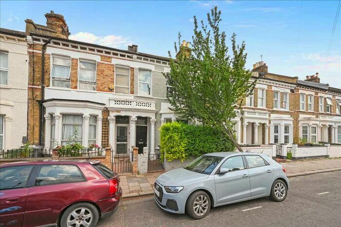 4 Bedroom Terraced House To Rent In Solon Road, London, SW2