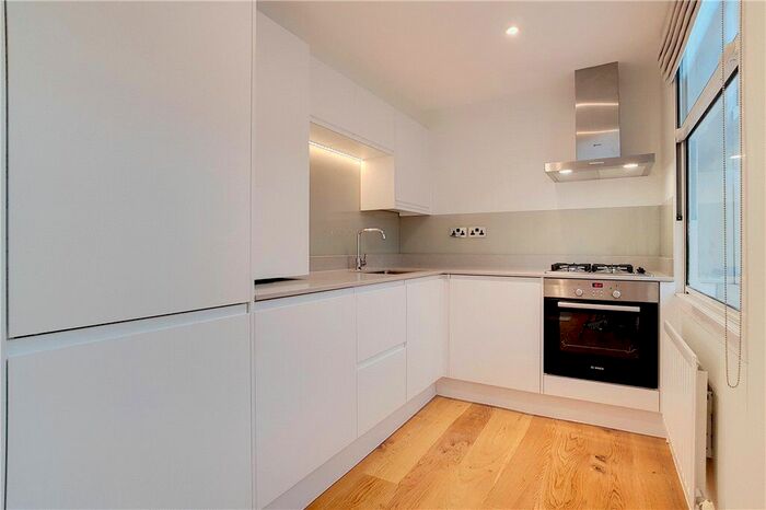 1 Bedroom Flat To Rent In Great Portland Street, London, W1W