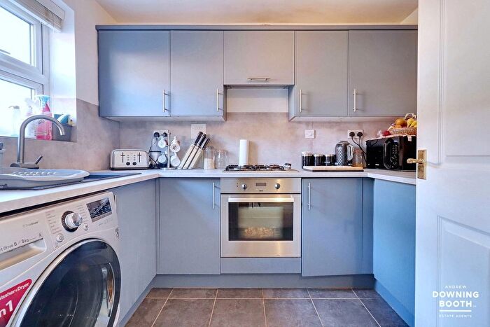 2 Bedroom Semi-Detached House For Sale In Nelson Close, Lichfield, WS14