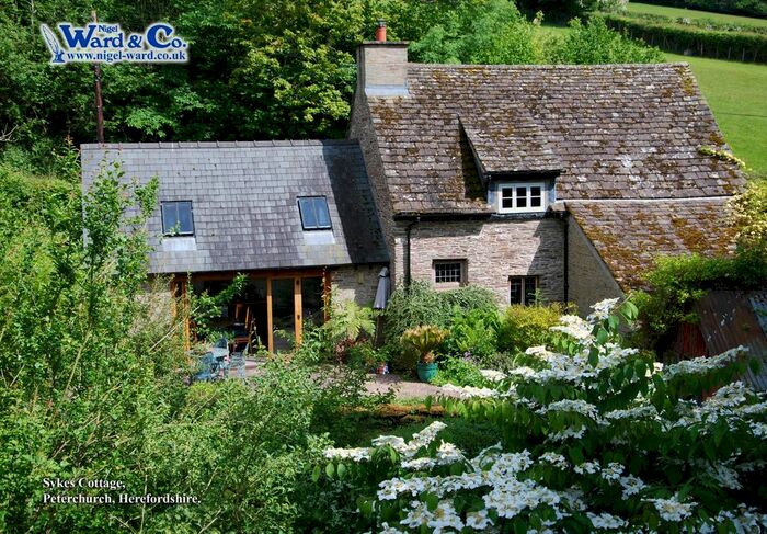 2 Bedroom Cottage For Sale In Mowbage Lane, Peterchurch, Herefordshire, HR2