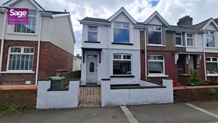 3 Bedroom End Terrace House For Sale In Marne Street, Cwmcarn, Newport, NP11