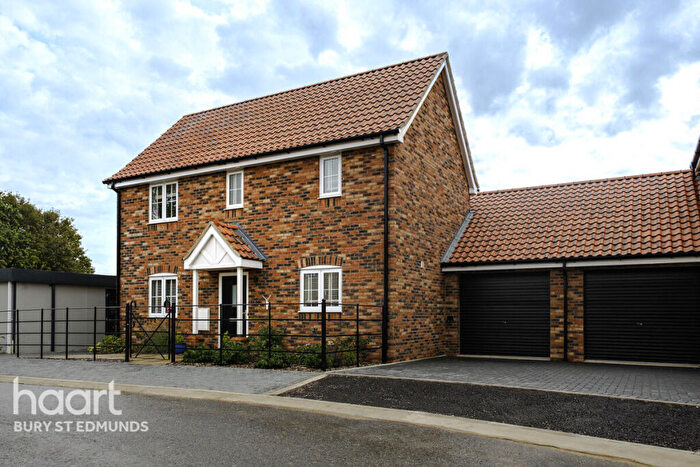 3 Bedroom Detached House For Sale In The Orchid, Meadow Rise, Bacton, IP14